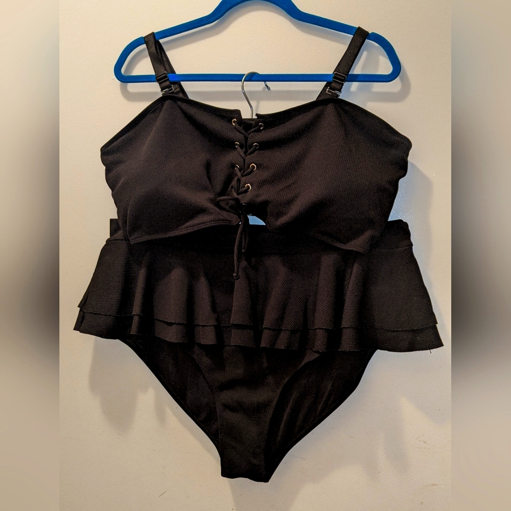 Shein 4X Black Lace-Up Two Piece Swimsuit